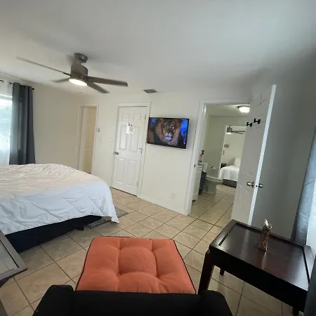 Guest Houses West Palm Beach 2Br Or 1Br Exterior photo