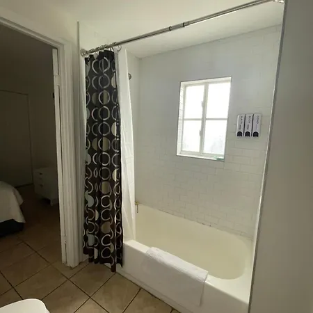 Guest Houses West Palm Beach 2Br Or 1Br Exterior photo