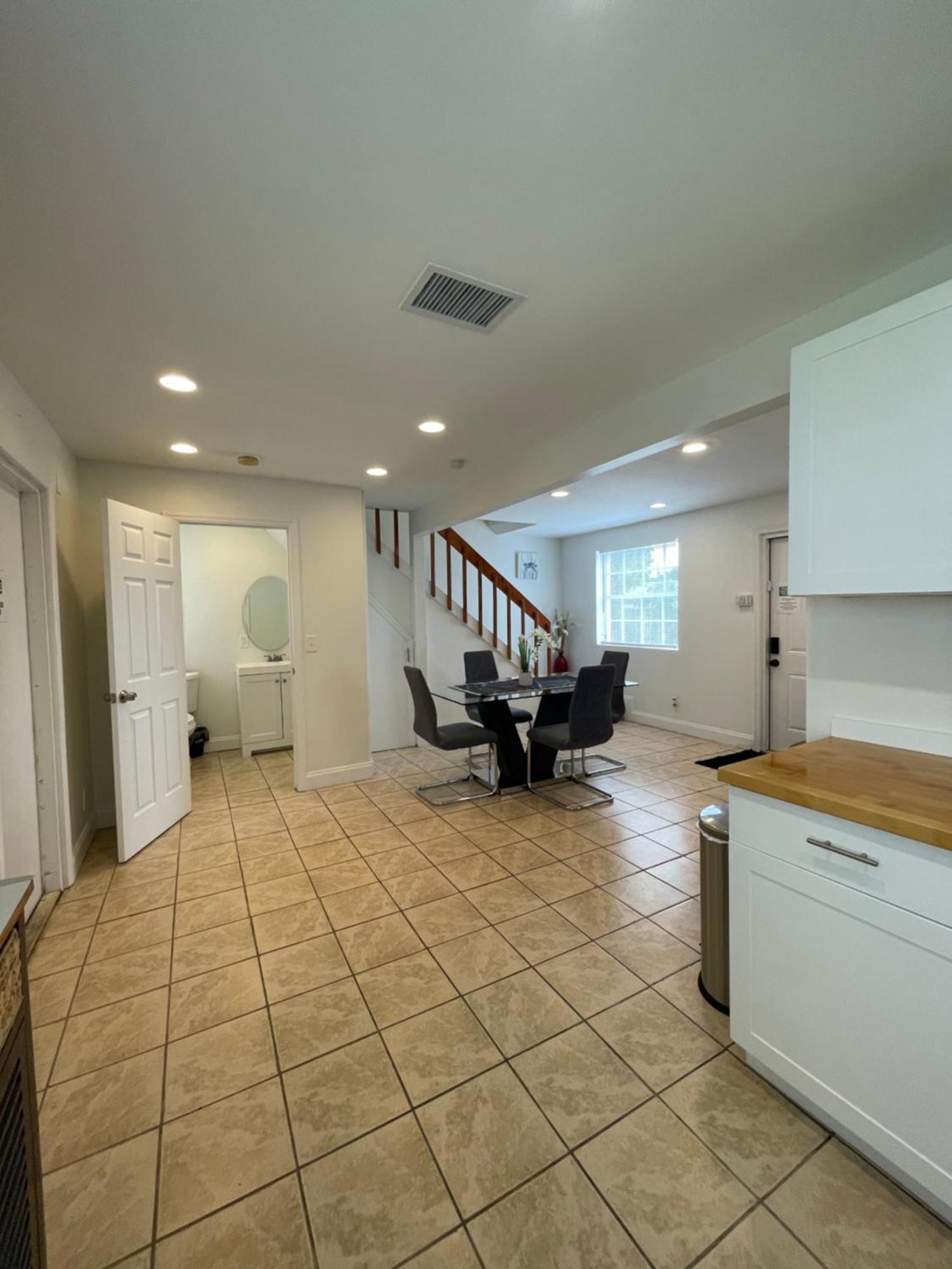 West Palm 2br Or 1br Ferienhaus West Palm Beach