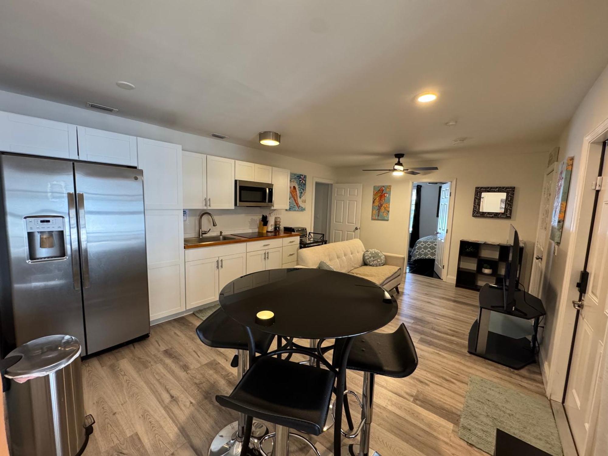 West Palm 2br Or 1br