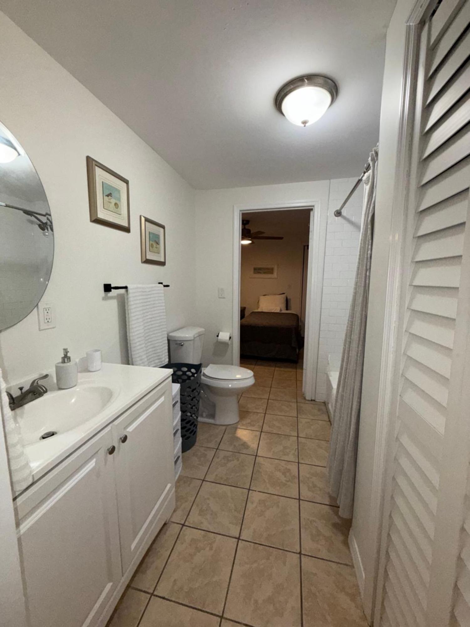 West Palm 2br Or 1br West Palm Beach