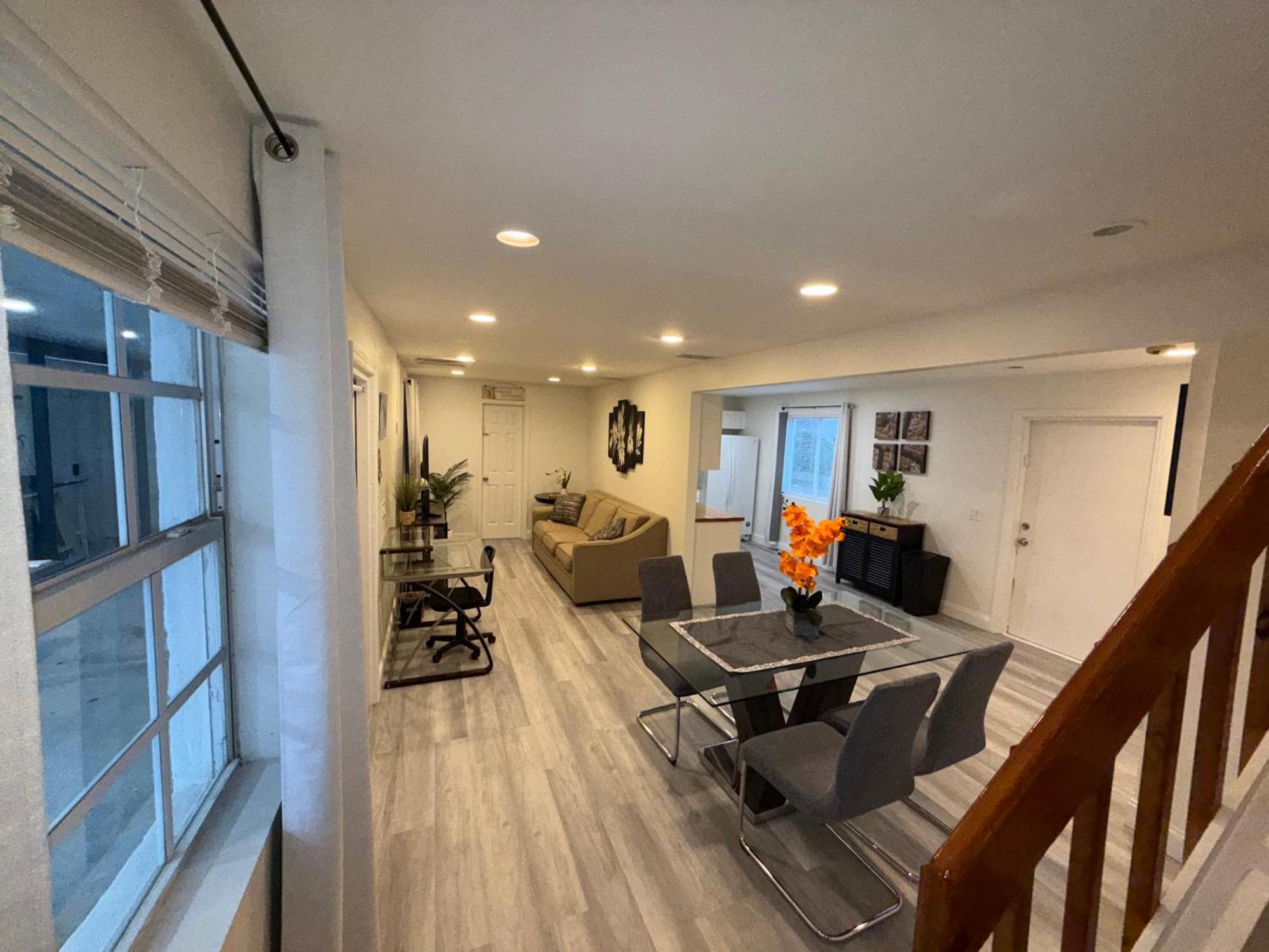 West Palm 2br Or 1br * West Palm Beach